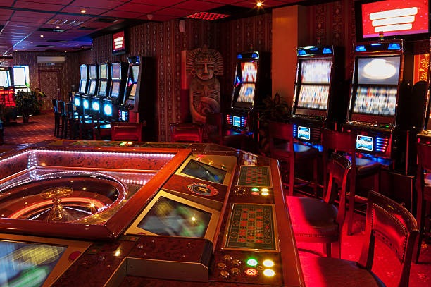 modapk live-dealer studio with professional lighting, multiple camera angles, and dealer at work